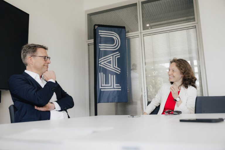 FAU Magazine: Michaela Mahlberg in conversation with State Minister Markus Blume